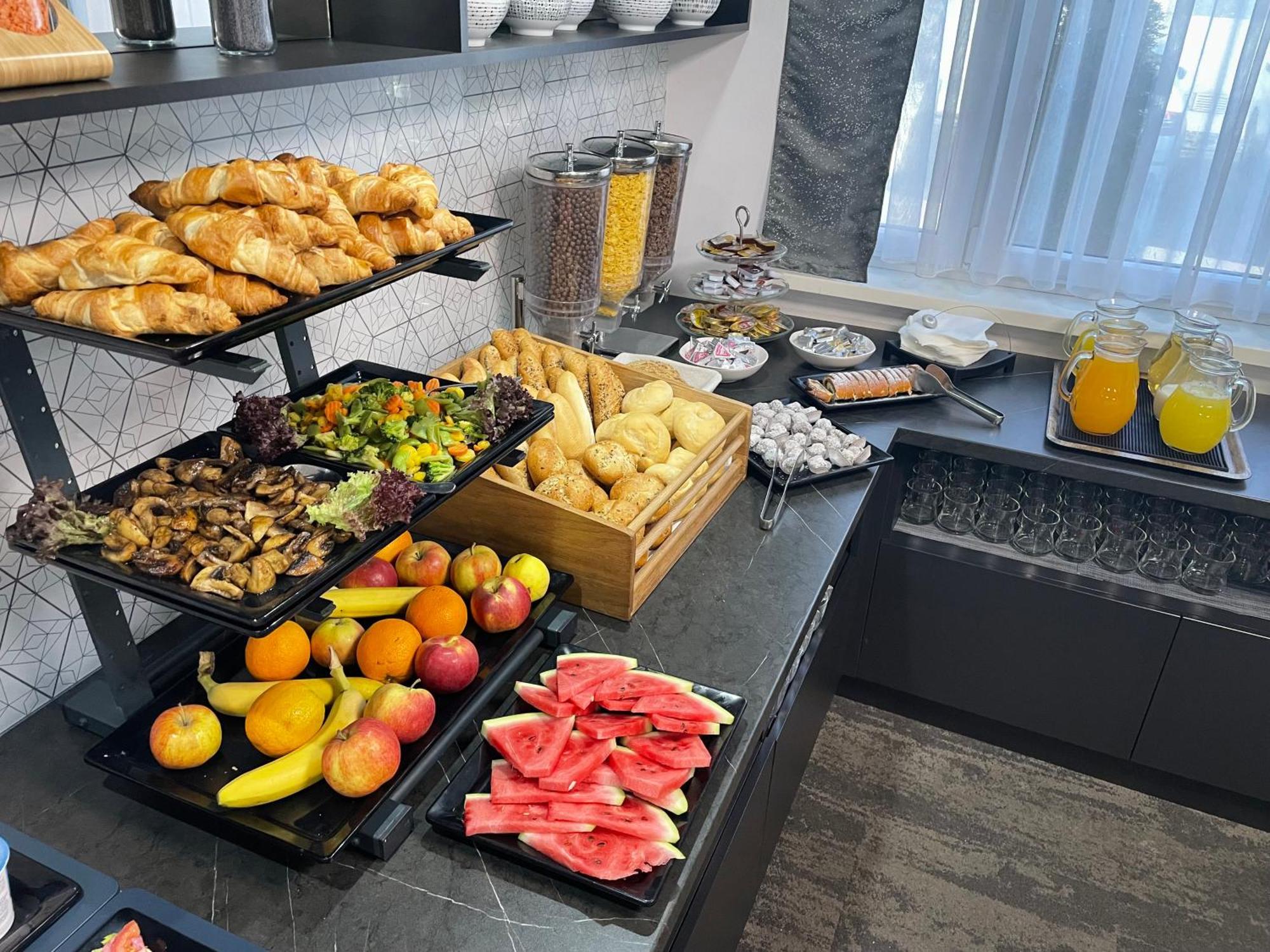 Hotel Crystal Košice Εξωτερικό φωτογραφία